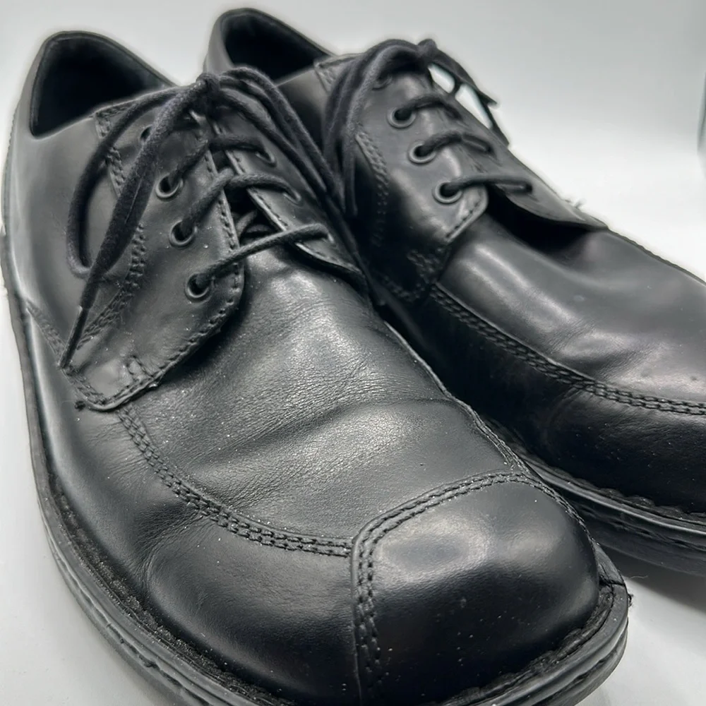Born men's black dress or casual shoes, size 11